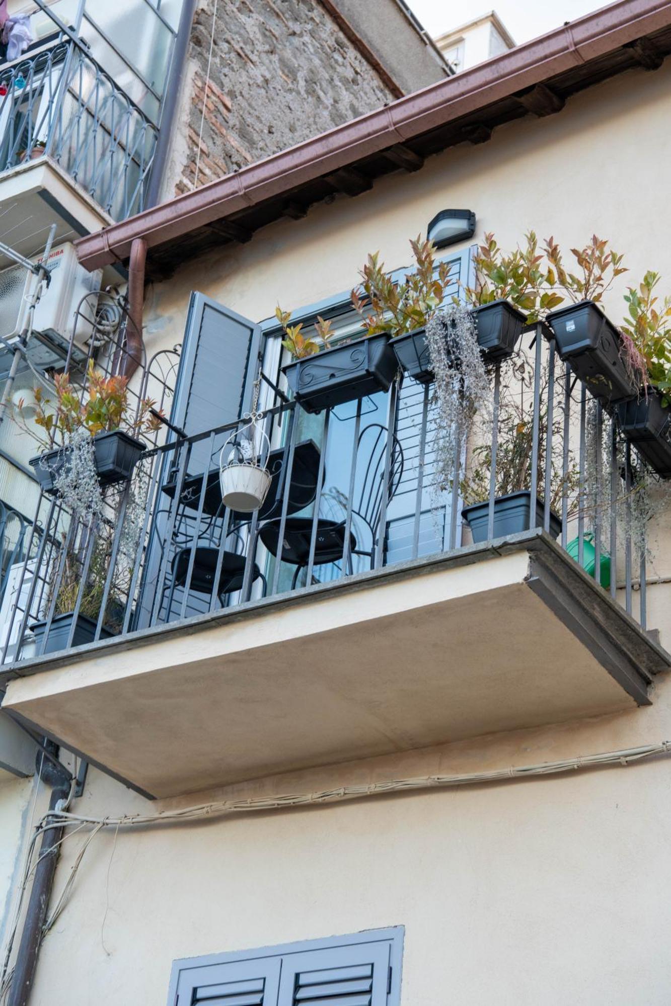 B&B Carpe Diem Vista Lago 카스텔간돌포 외부 사진