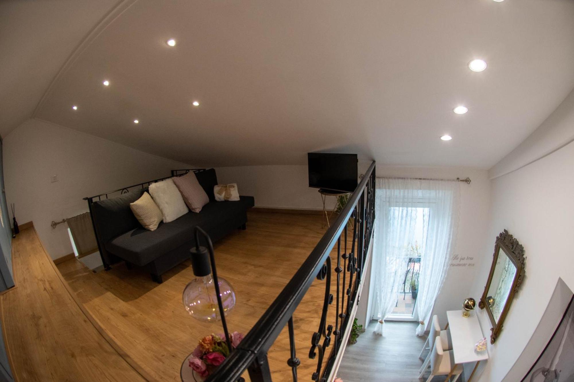 B&B Carpe Diem Vista Lago 카스텔간돌포 외부 사진